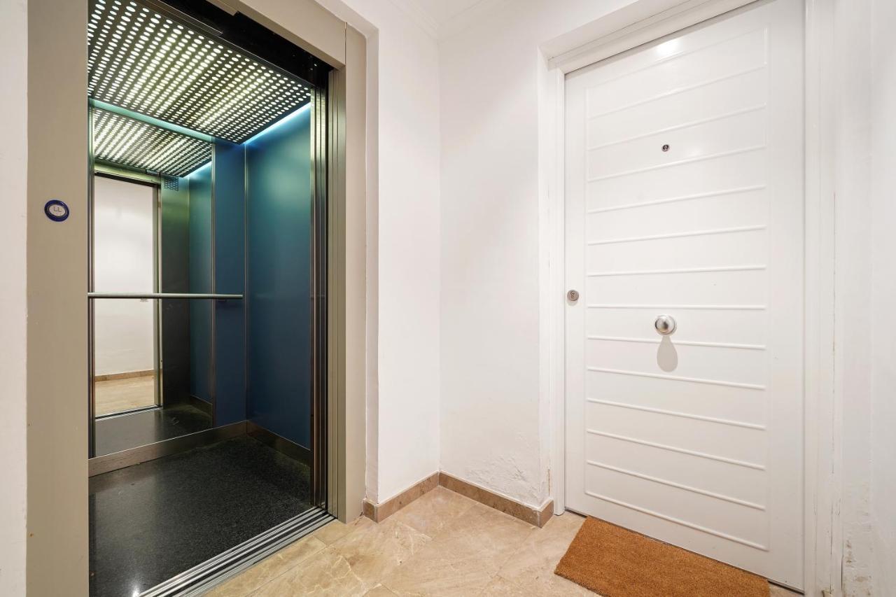 Miami Playa Hauzify I Apartament Mediterrani מראה חיצוני תמונה
